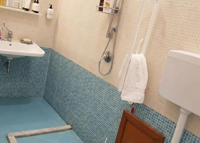 מלון דירות Lupiae Centro 3*