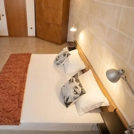 Hotel apartamentowy Lupiae Centro Lecce